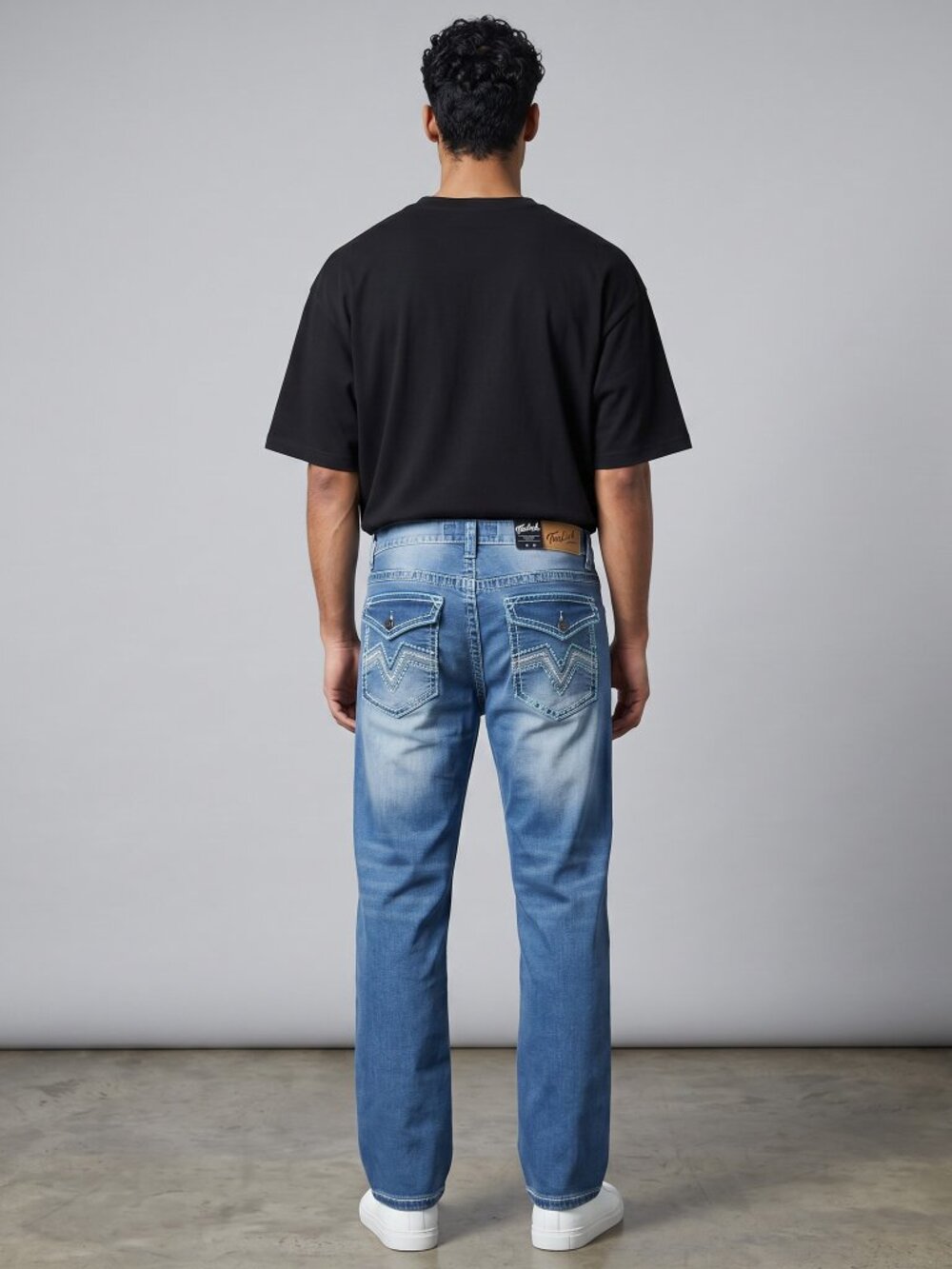 NEW True Luck Straight Leg Jeans Men's Size 34x32 Thick Stitch Embroidered BKE